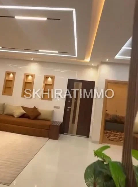 bel appartement à bouznika- séjour